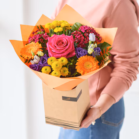 Qız üçün hədiyyə